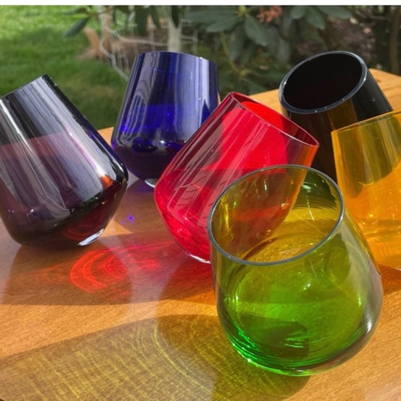 Rare Set of 5 Vintage hand blown glasses - Picture 3 of 3